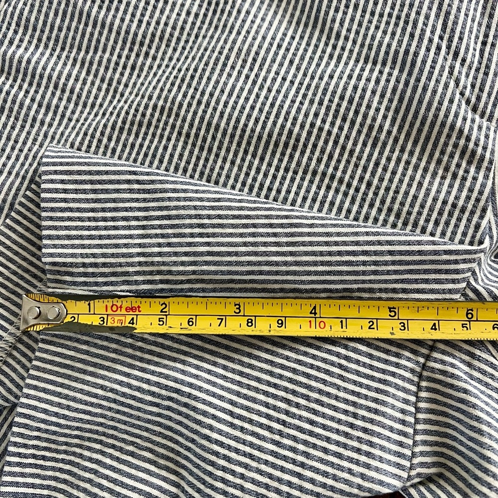 Ann Taylor Tailored Seersucker Shorts 00P NWOT - Picture 9 of 10